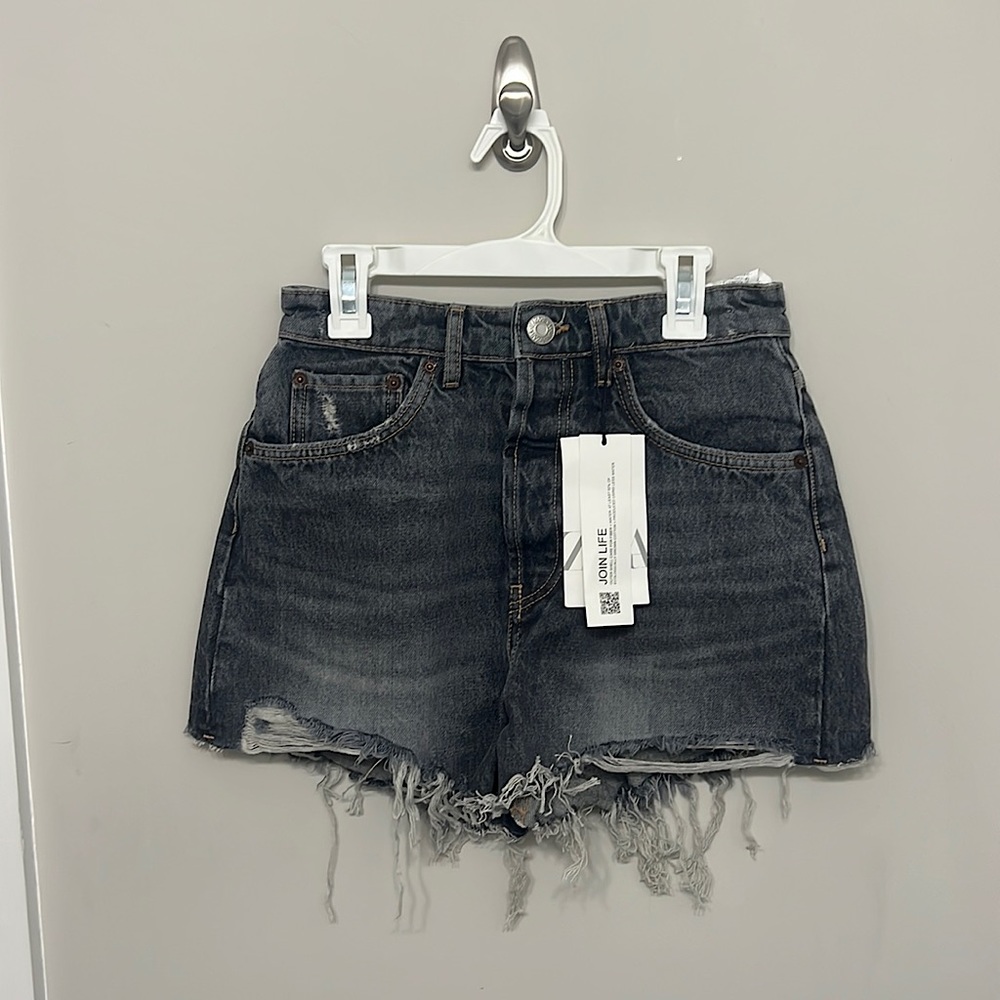 zara grey denim shorts: size eur 34/ US 2